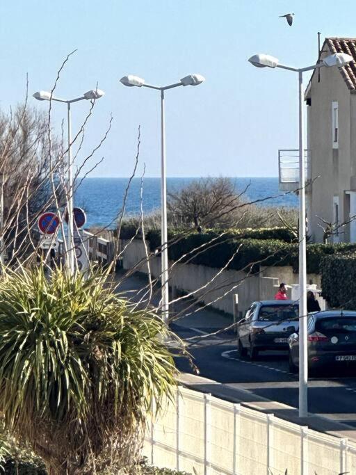 Mon Appart A La Plage, Piscine, Wifi, Tv Frontignan Exterior foto